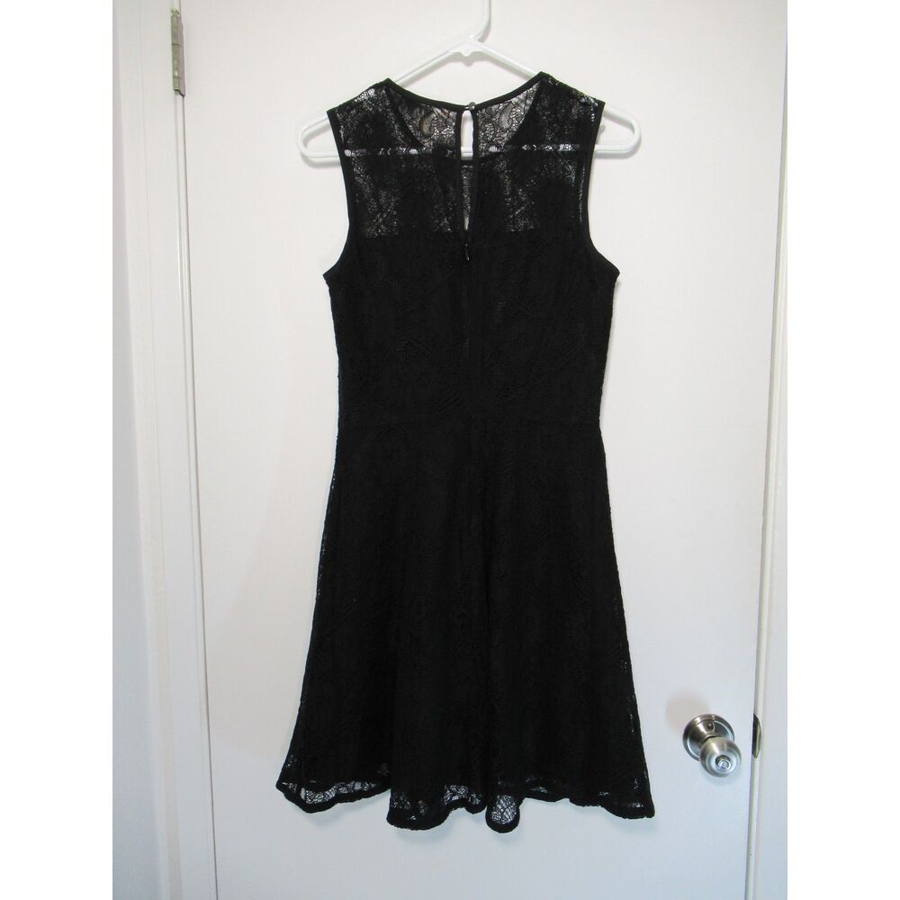 Banana Republic Sleeveless Lace Little Black Dress Size 4